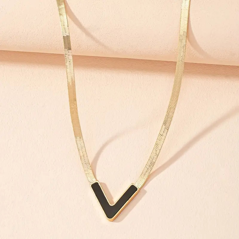 18K Gold Plated V-Shaped Pendant Necklace – Simple Style for Women
