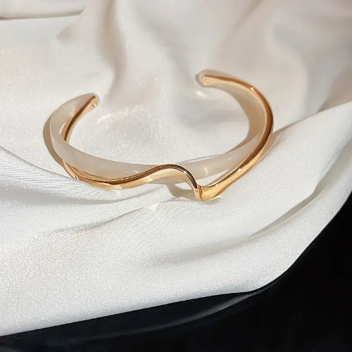 18K Gold Plated Wave Cuff Bangle – Minimalist Bracelet for Women