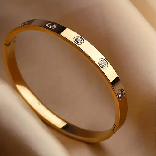 Classic Elegant Temperament Bracelet – Versatile Gift for Women